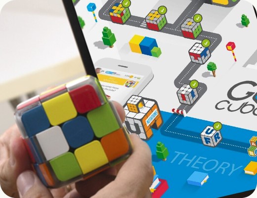 The GoCube app teaching a solve beside the cube